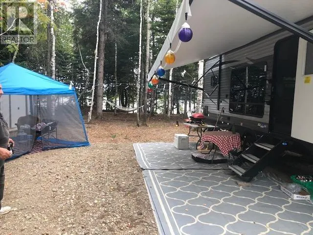 439 Parker Point RD