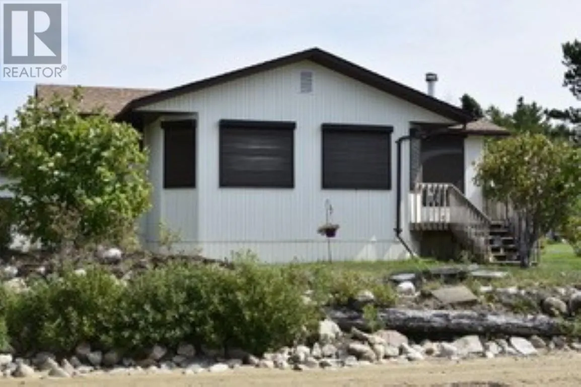 224 Lakeshore DR