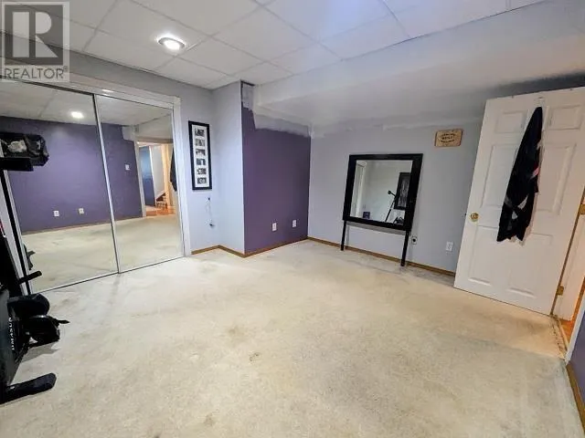 9 Ingall DR