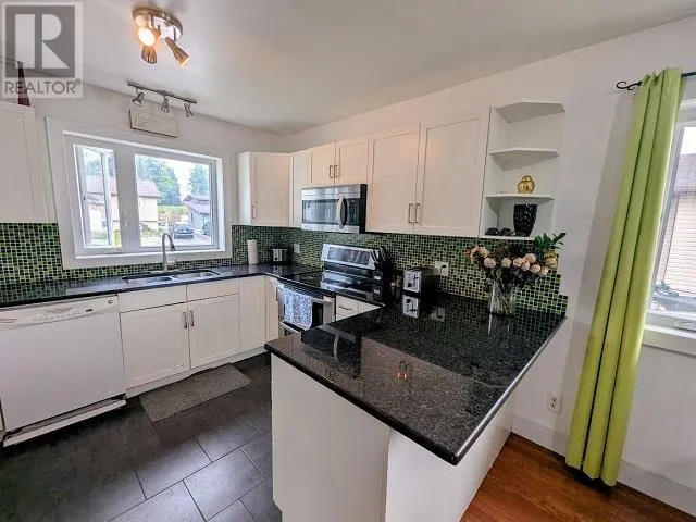 9 Ingall DR