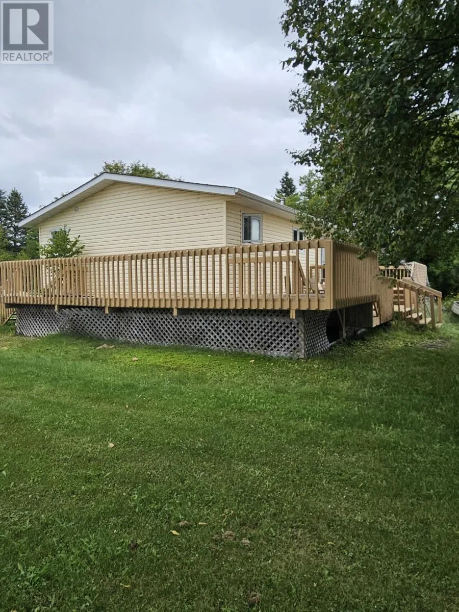 214 Lakeshore Drive
