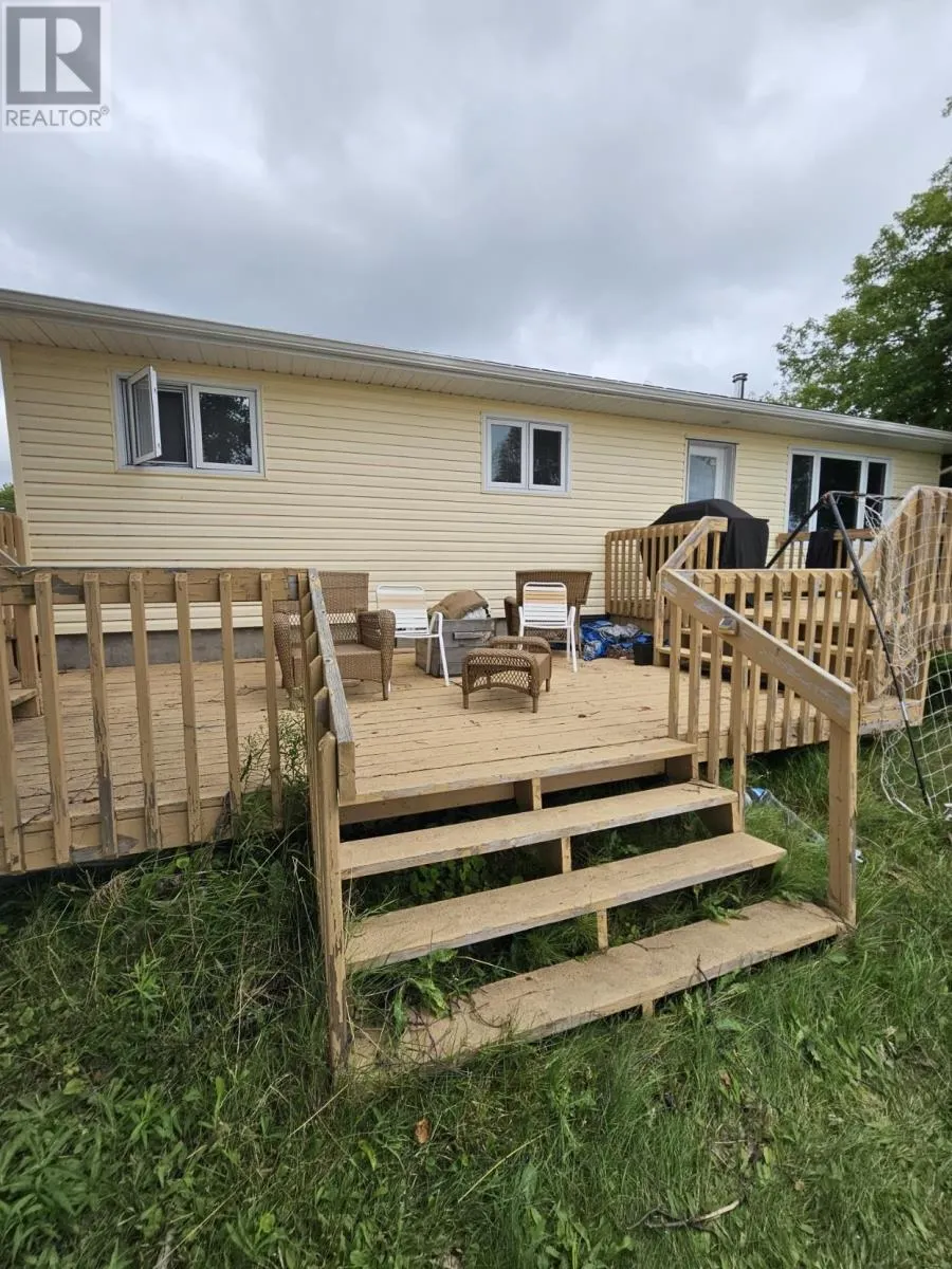 214 Lakeshore Drive
