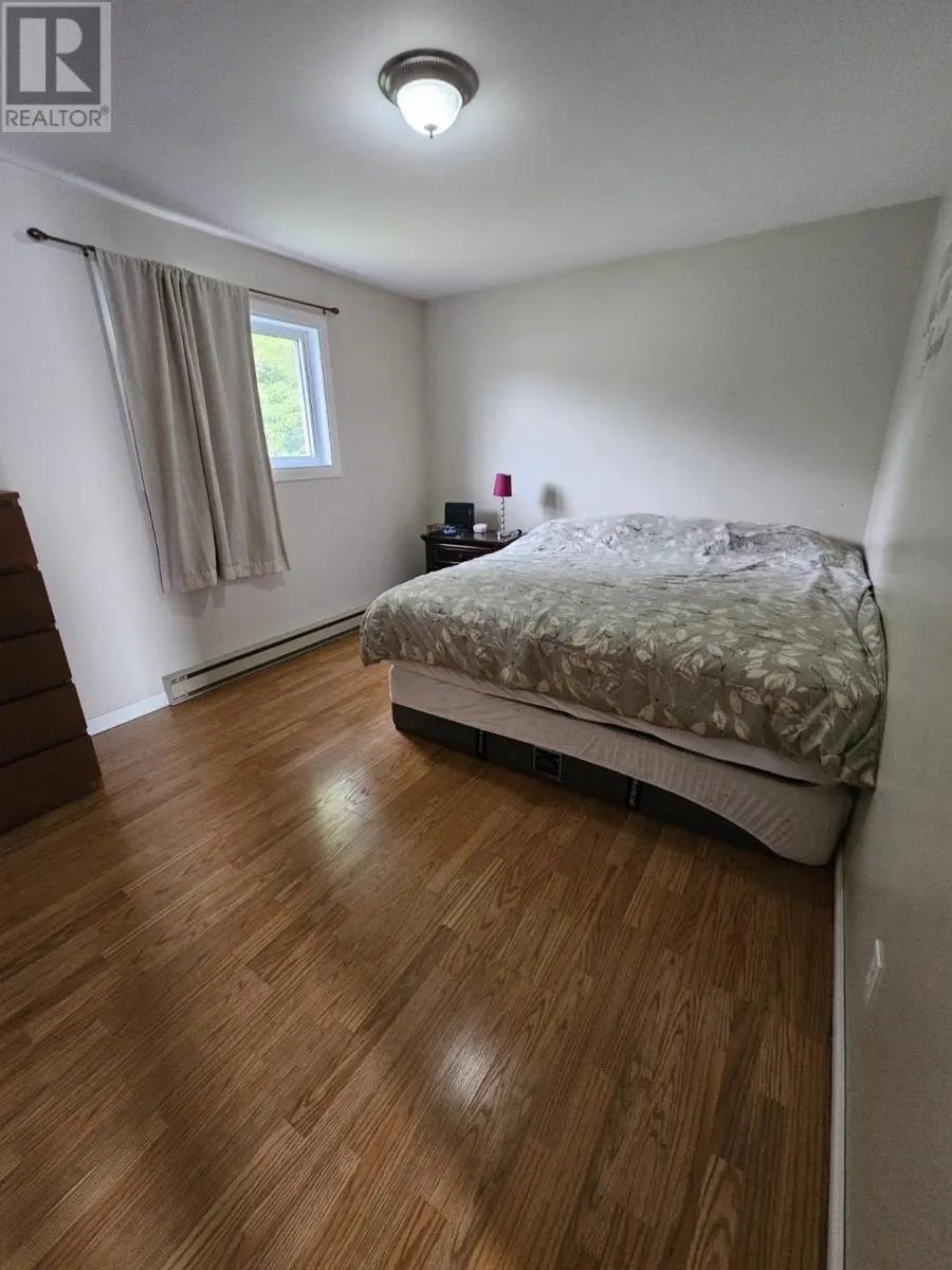 214 Lakeshore Drive