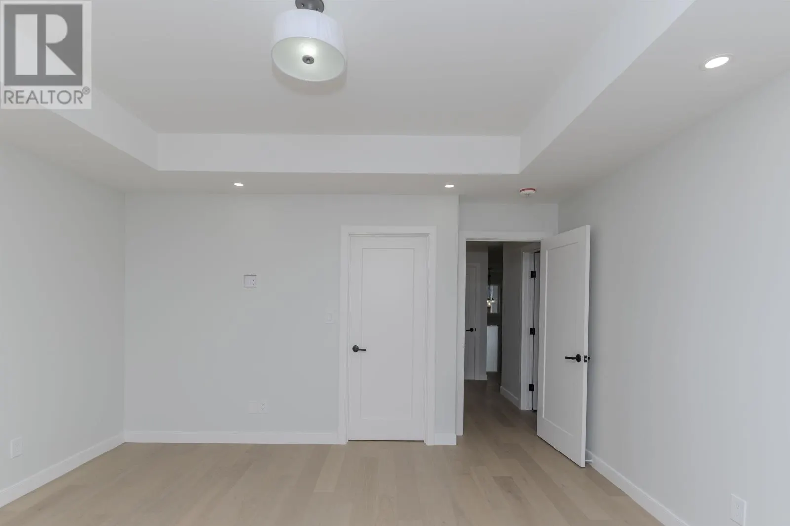 178 Bruin CRES