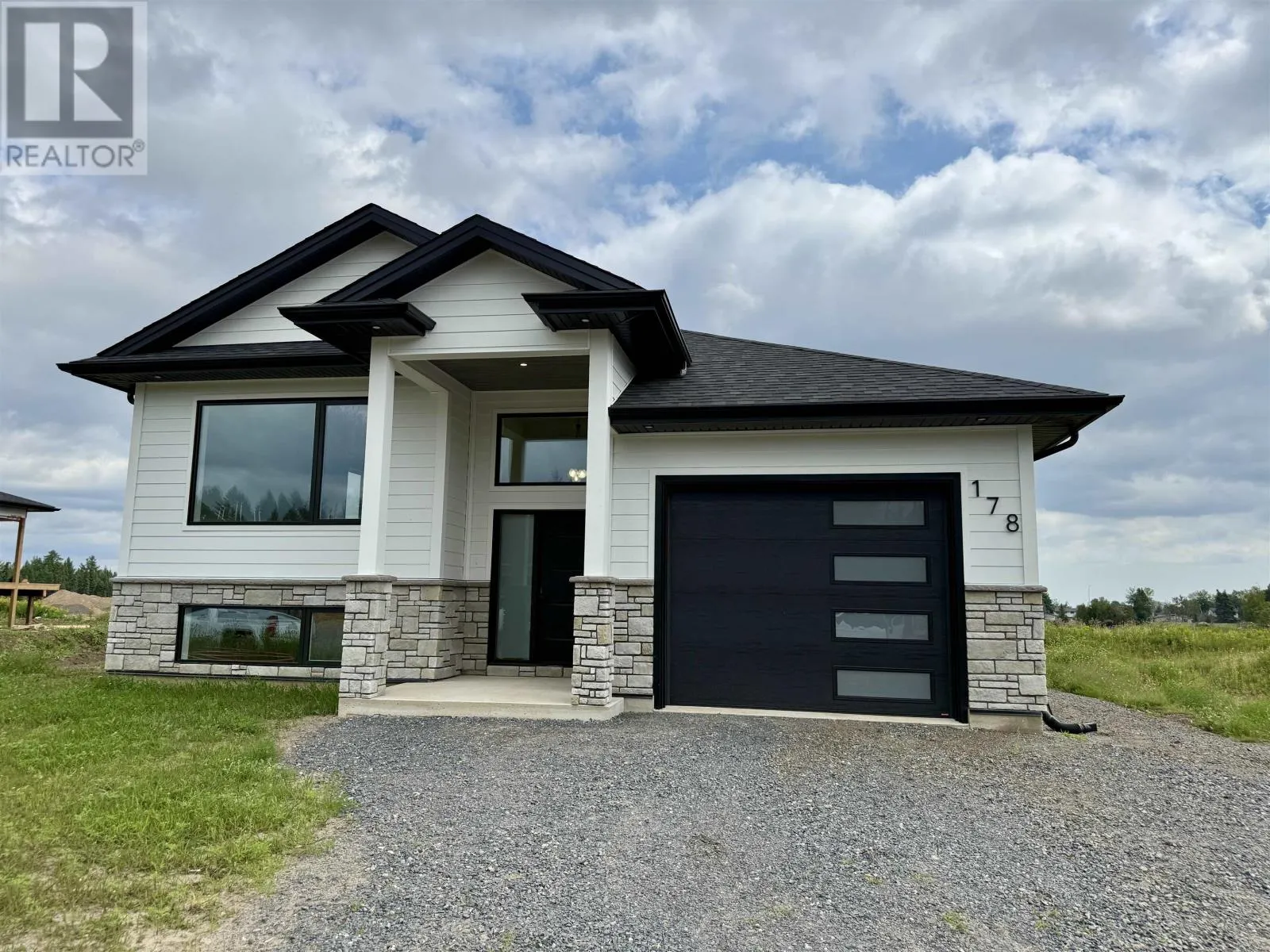 178 Bruin CRES