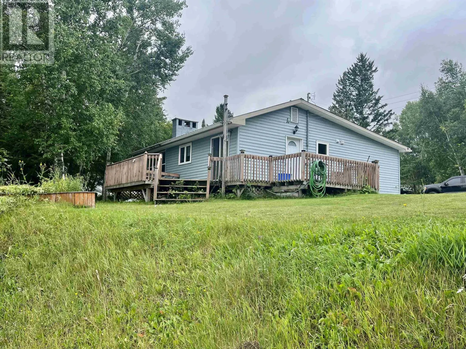 206 McMillan CRES