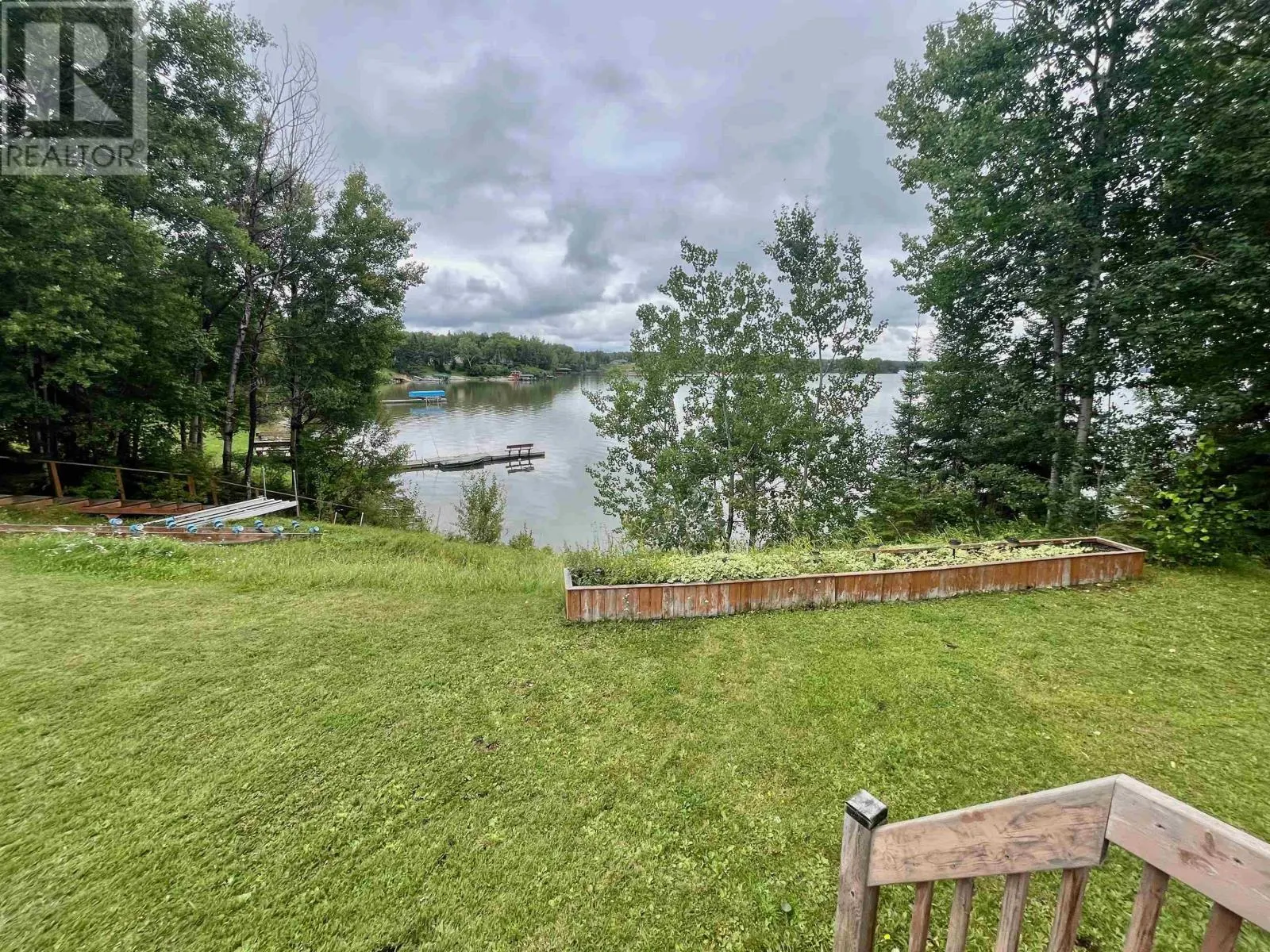 206 McMillan CRES