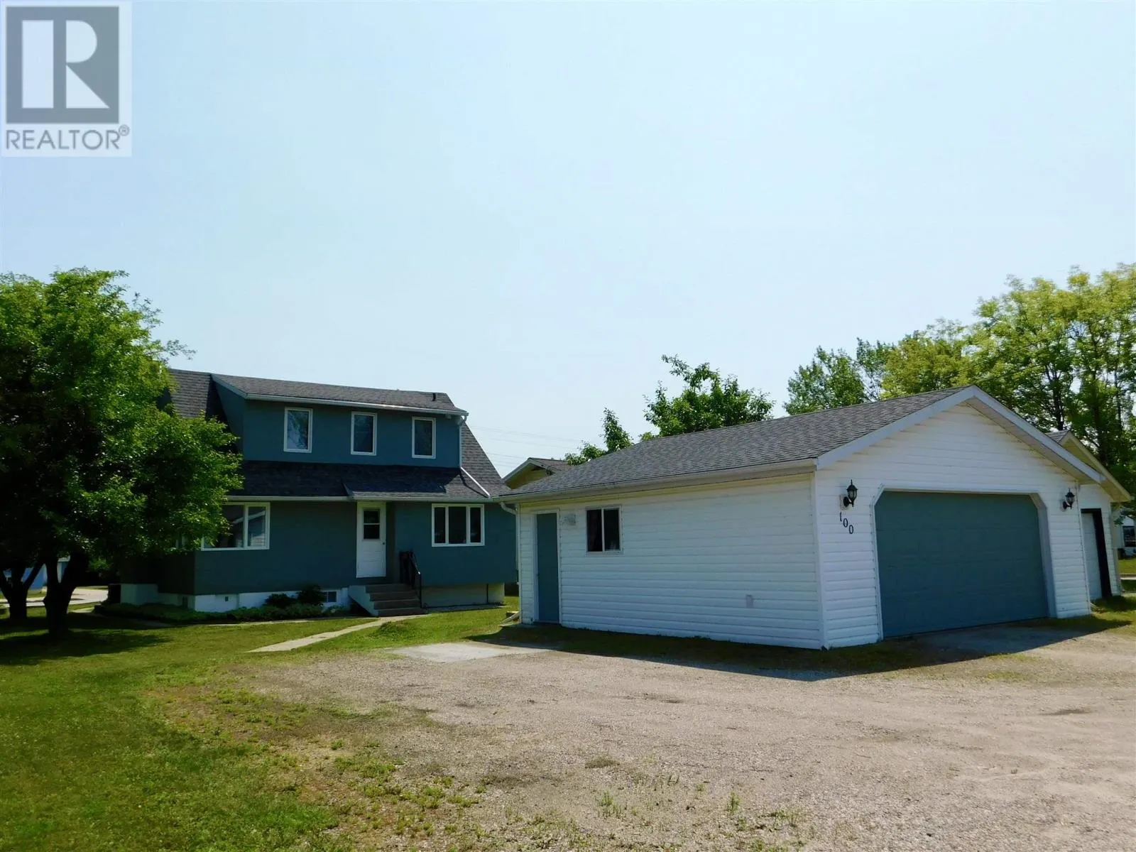 100 Memorial AVE