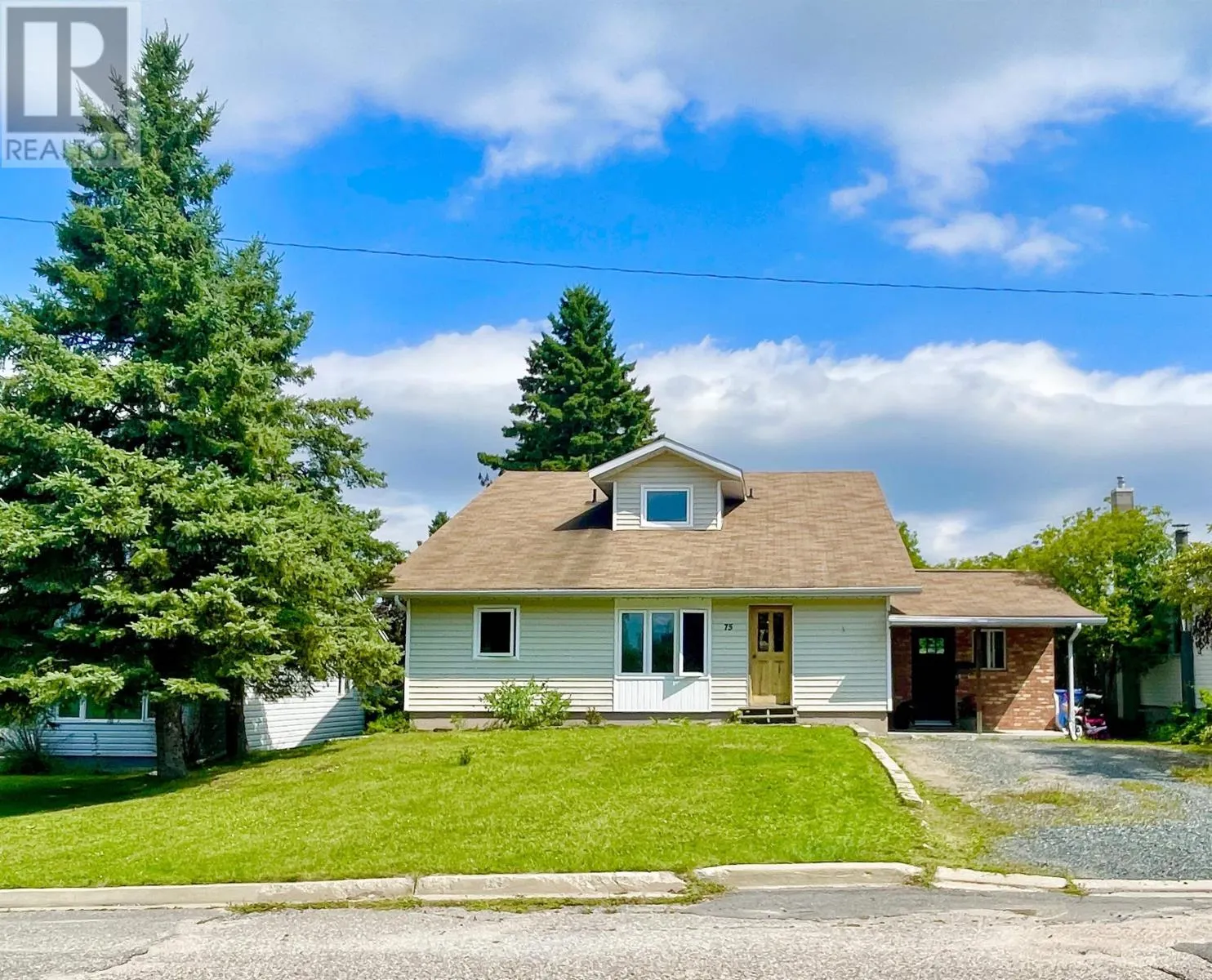 75 Elizabeth AVE