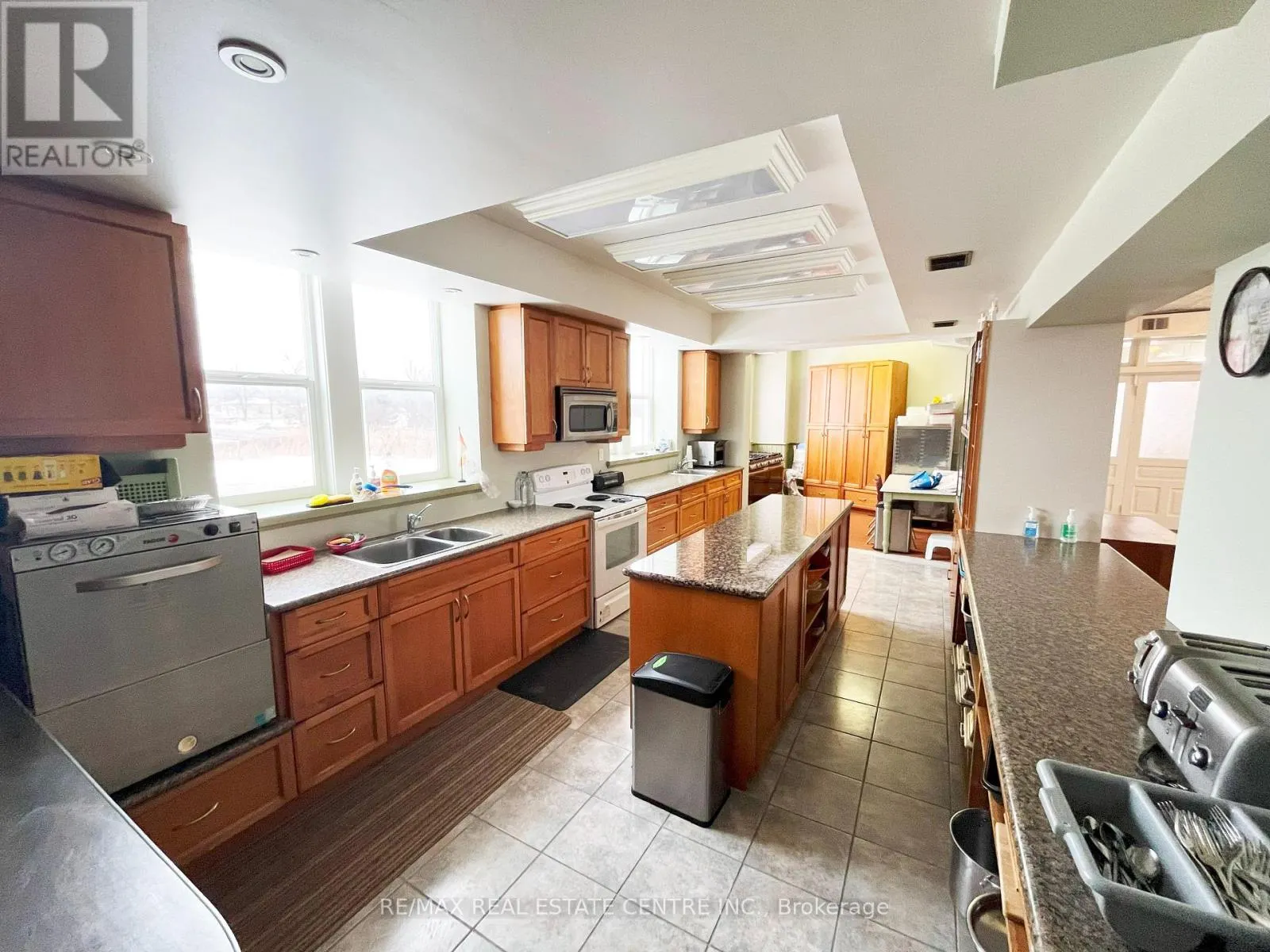 12274 GUELPH LINE