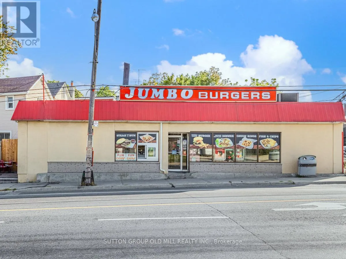 685 RUNNYMEDE ROAD