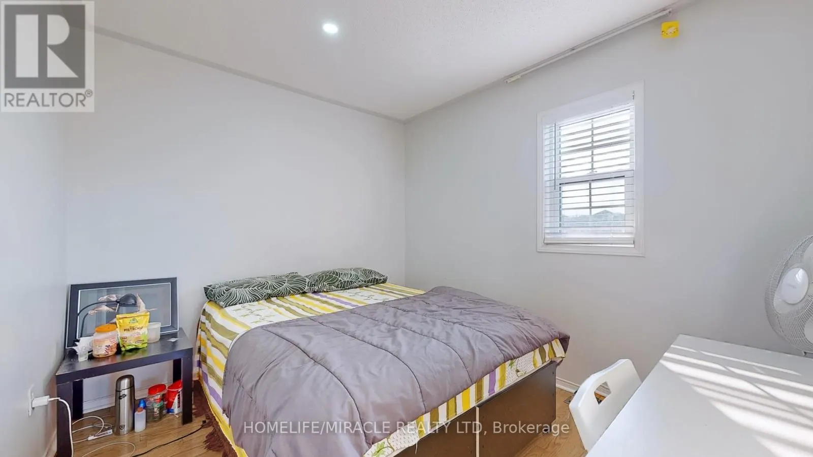 2 CLOVERCREST DRIVE