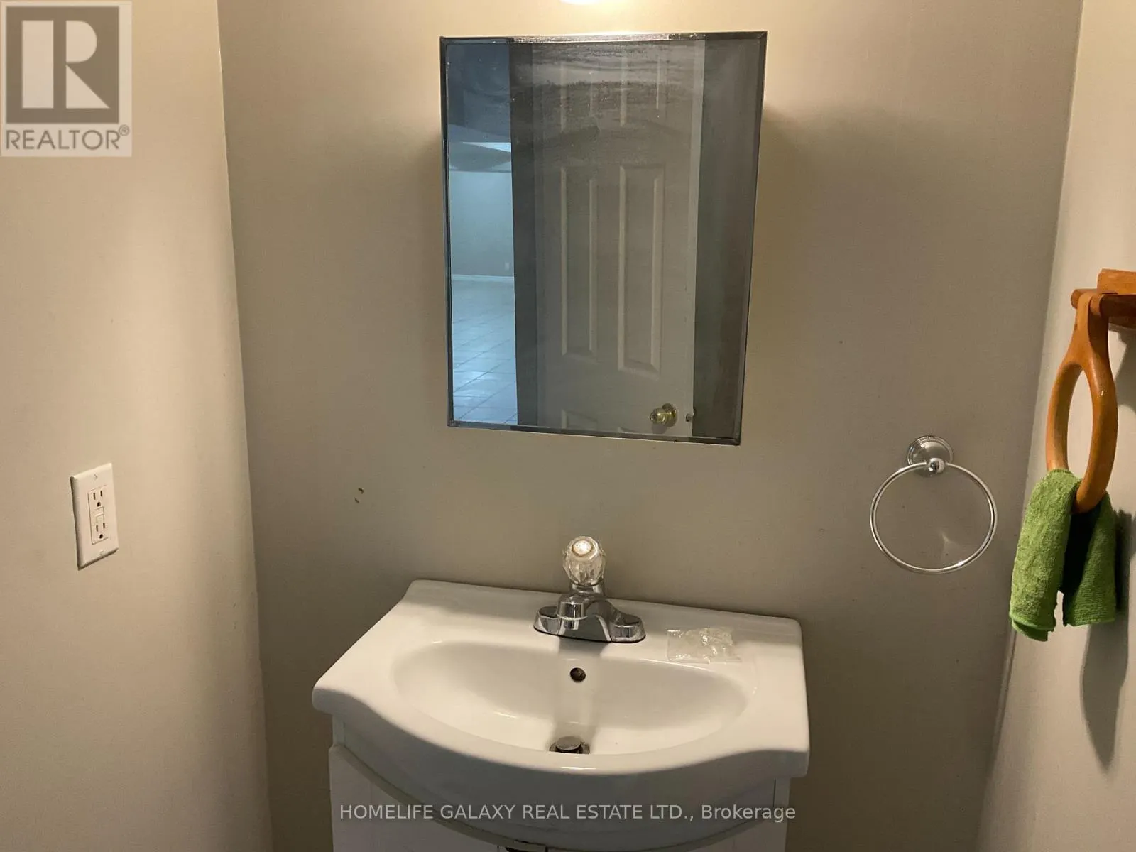 BSMT - 5488 LOONLAKE AVENUE