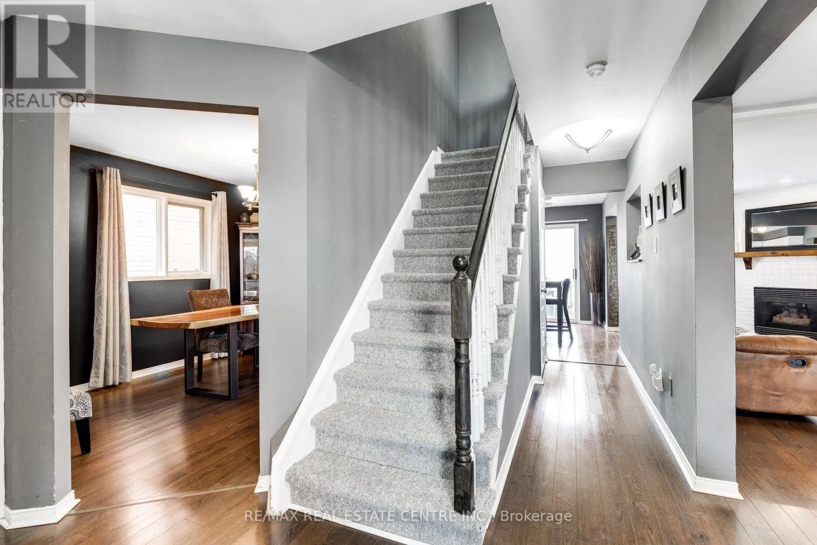 226 HOWARD CRESCENT