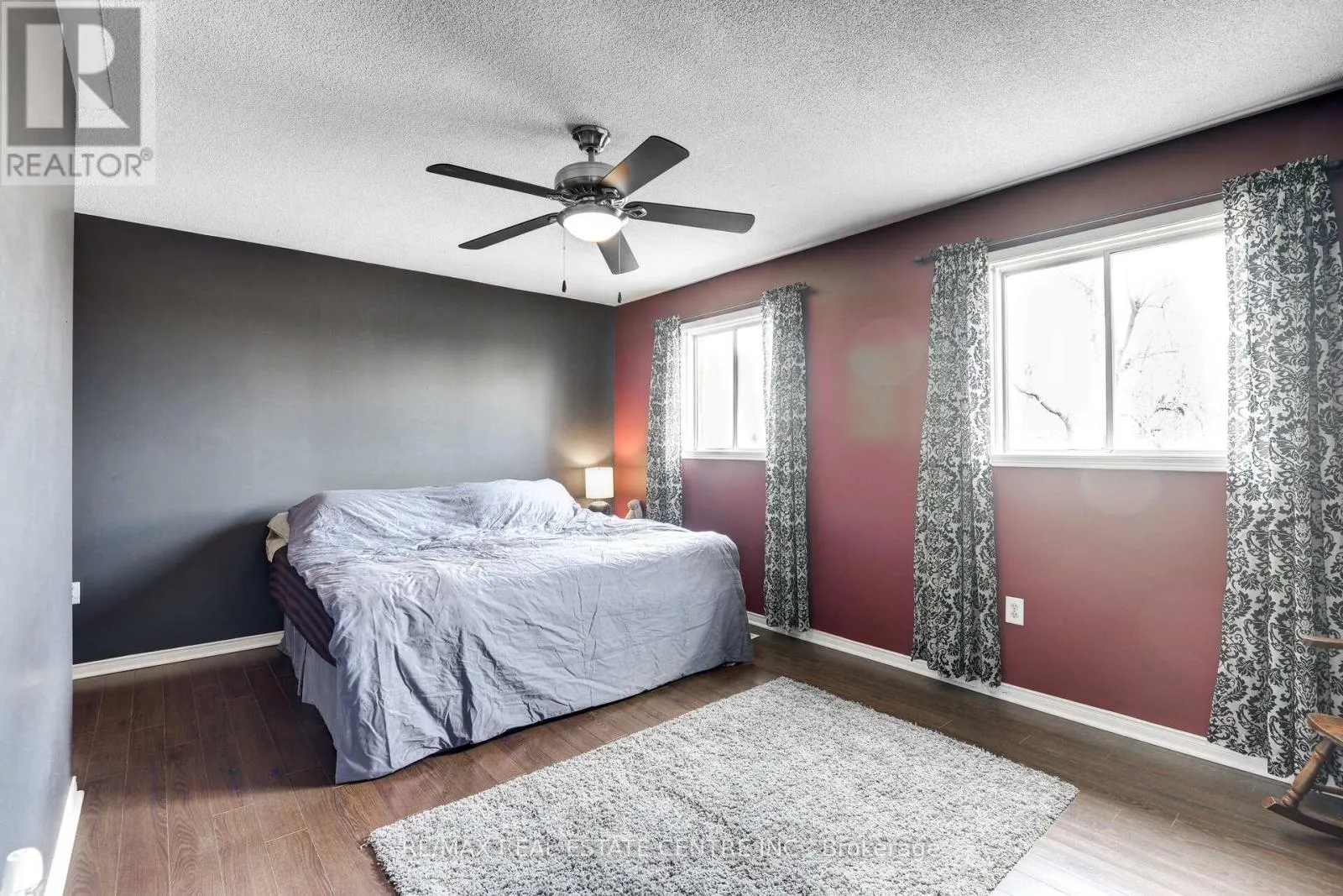 226 HOWARD CRESCENT