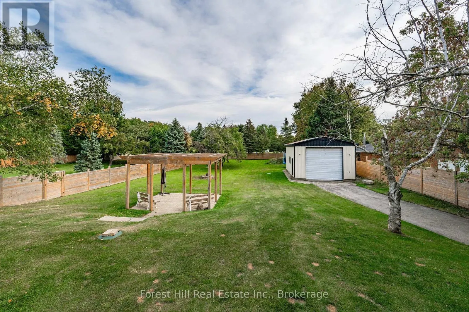 2560 2 SIDE ROAD