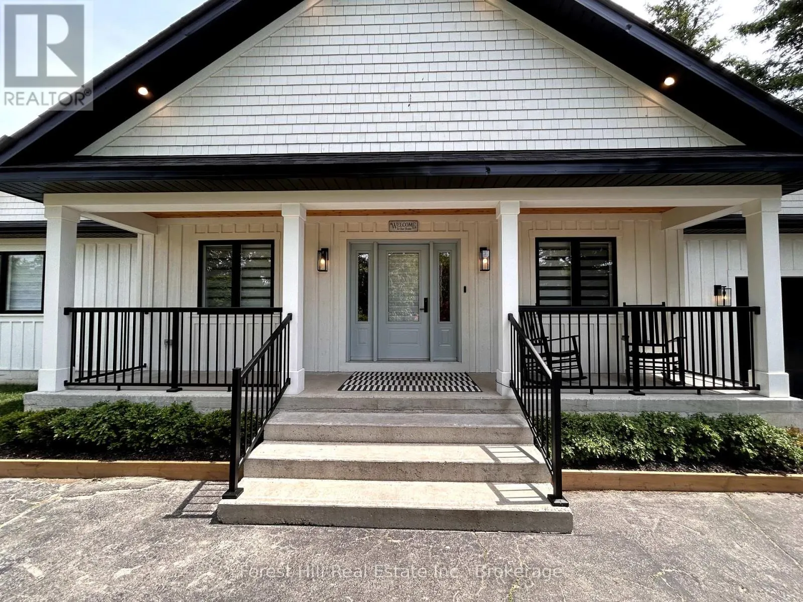 2560 2 SIDE ROAD