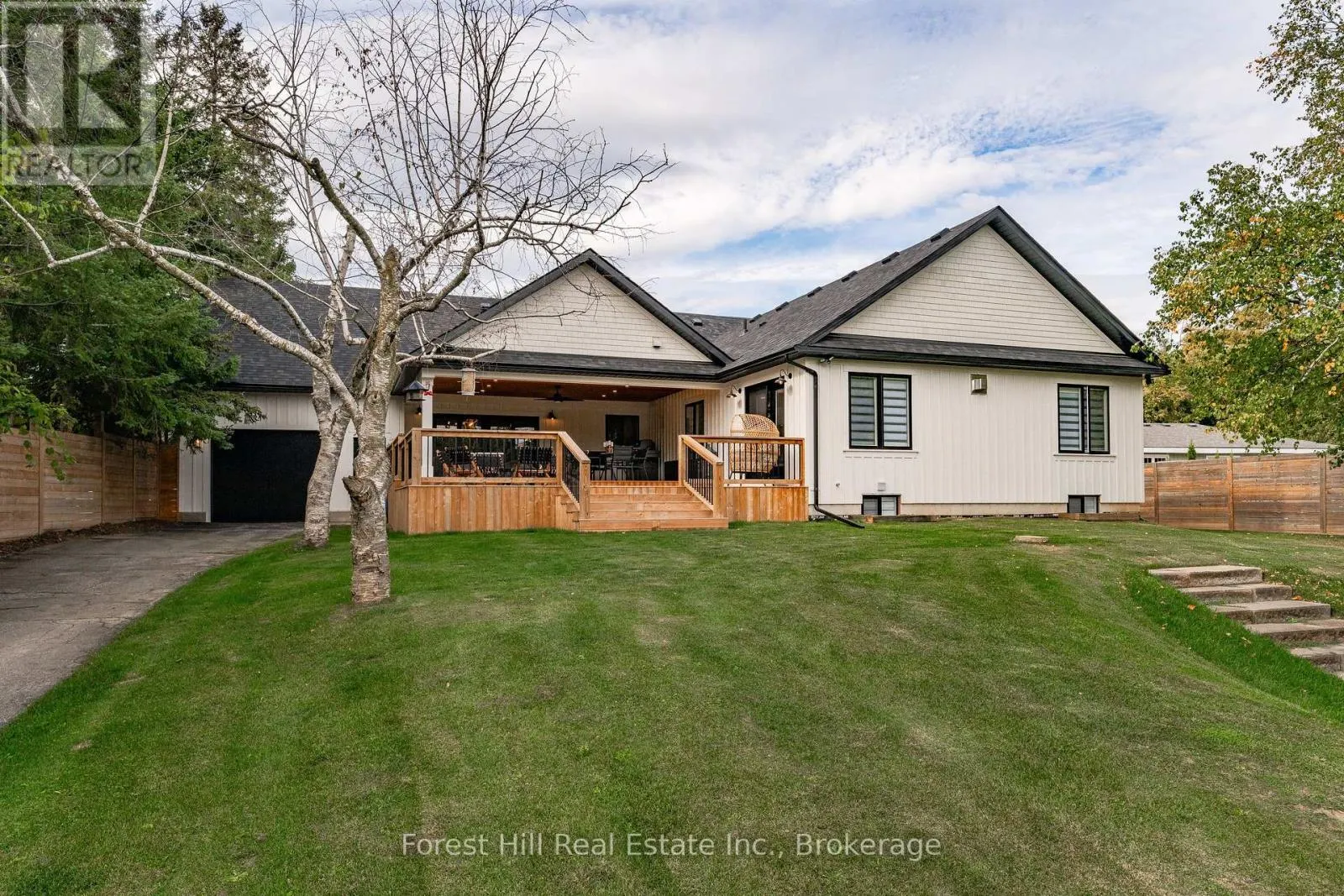 2560 2 SIDE ROAD