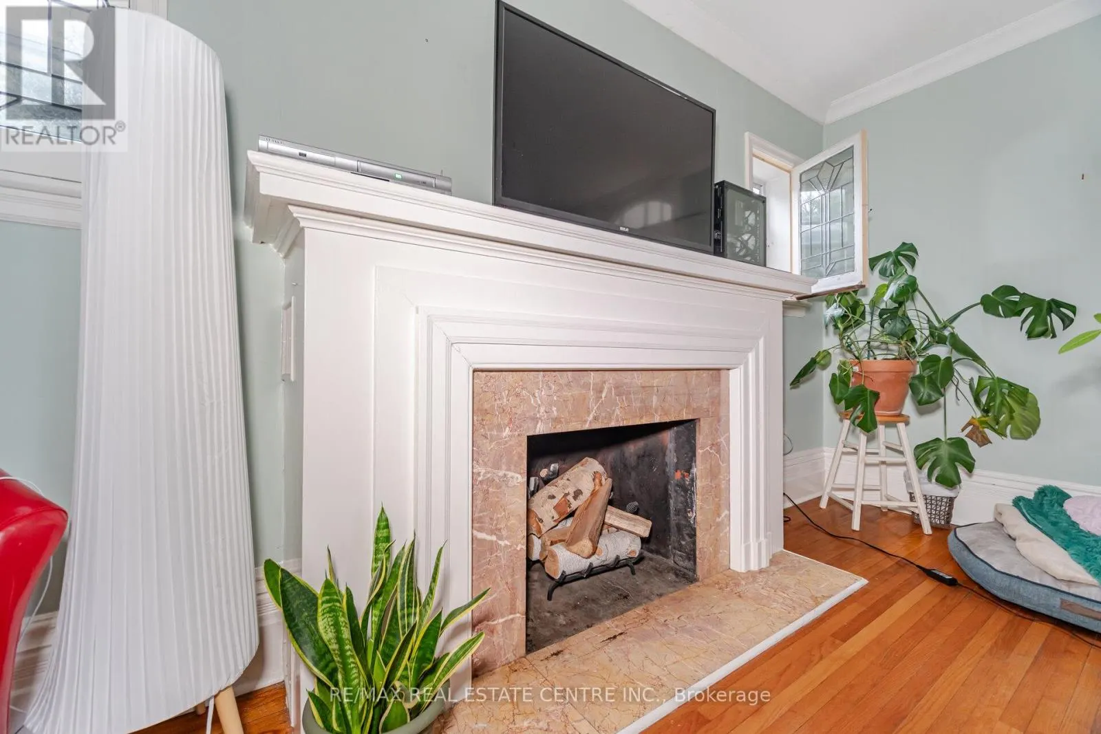 236 BROADWAY