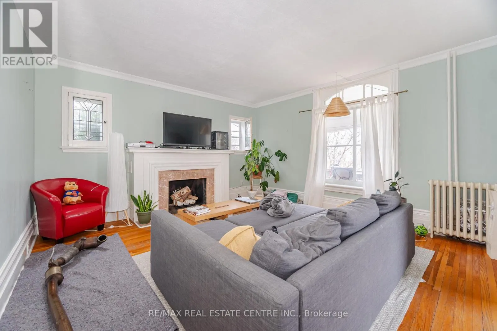 236 BROADWAY