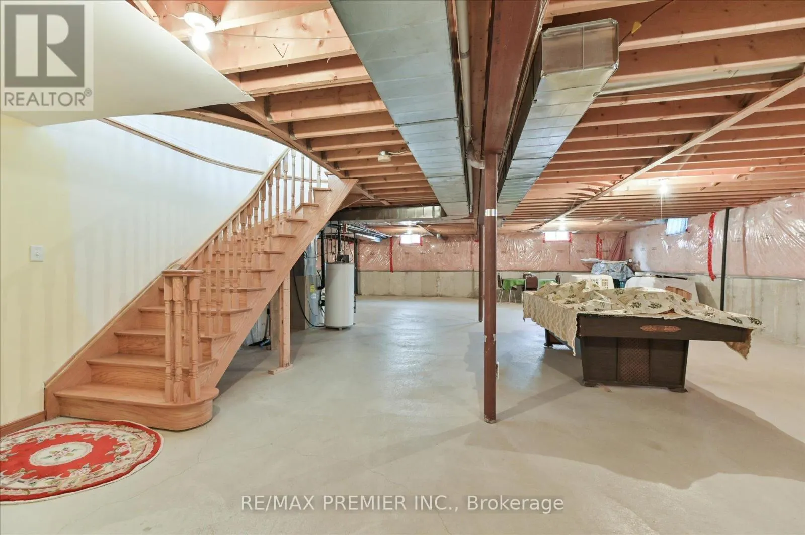 10 LEPARC ROAD