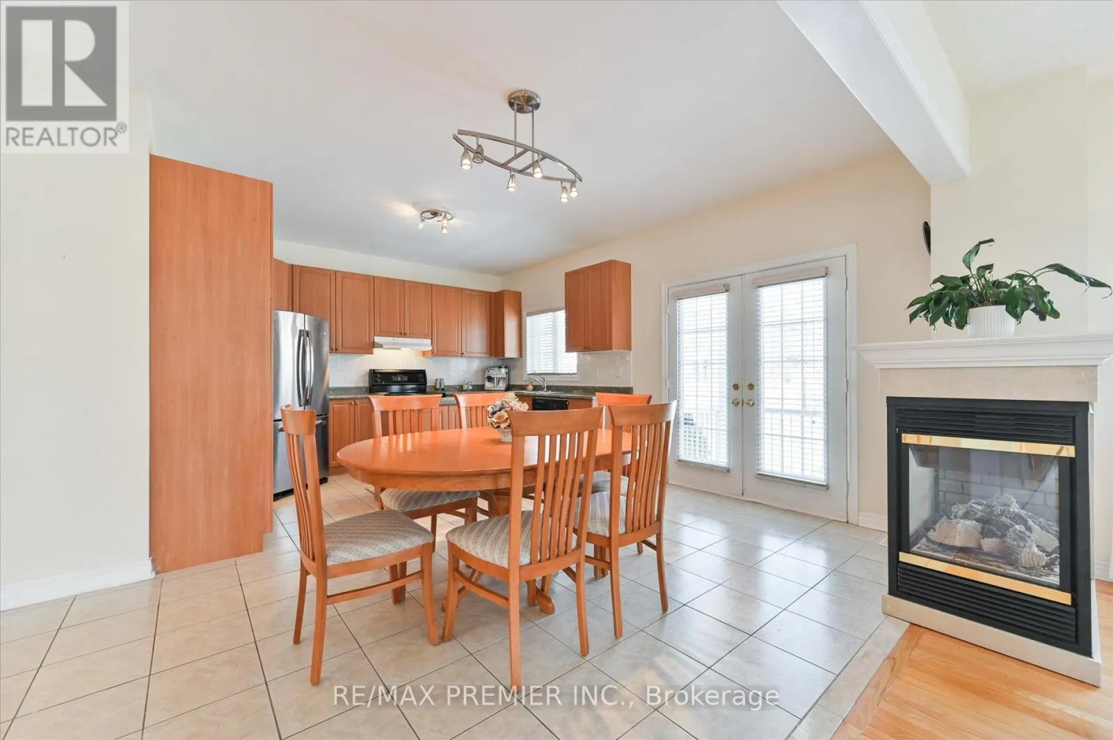 10 LEPARC ROAD