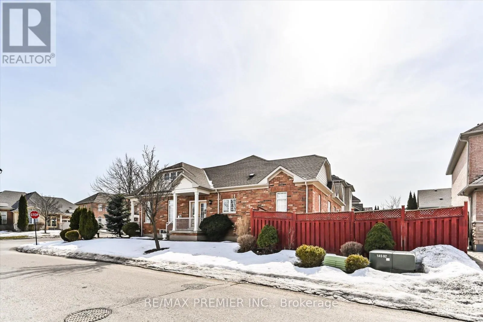 10 LEPARC ROAD