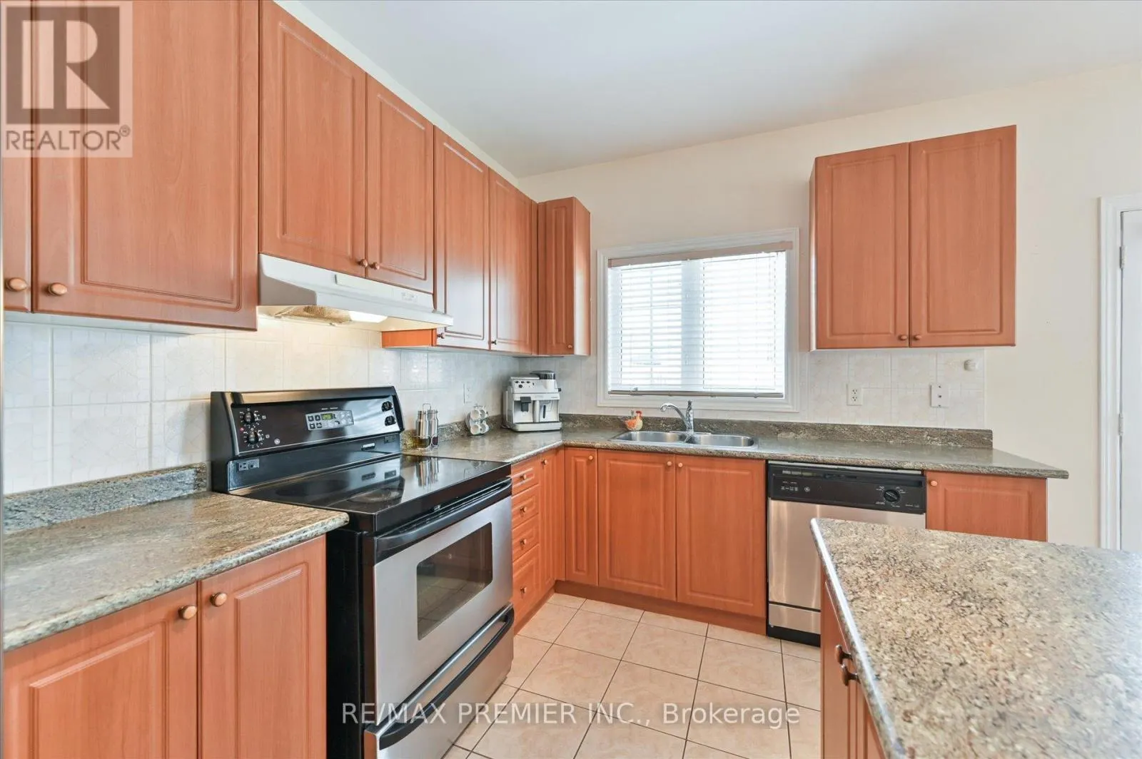 10 LEPARC ROAD