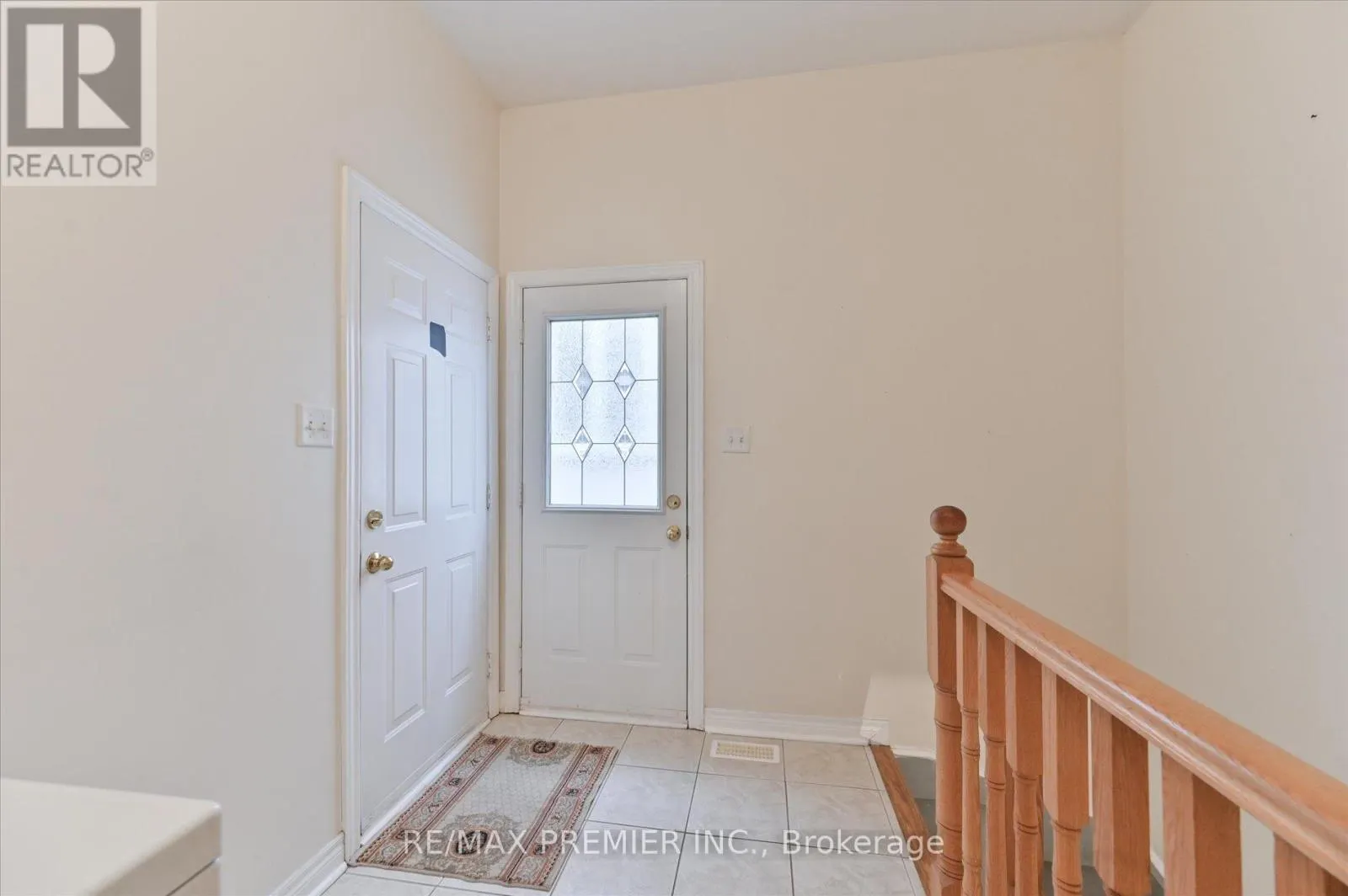 10 LEPARC ROAD