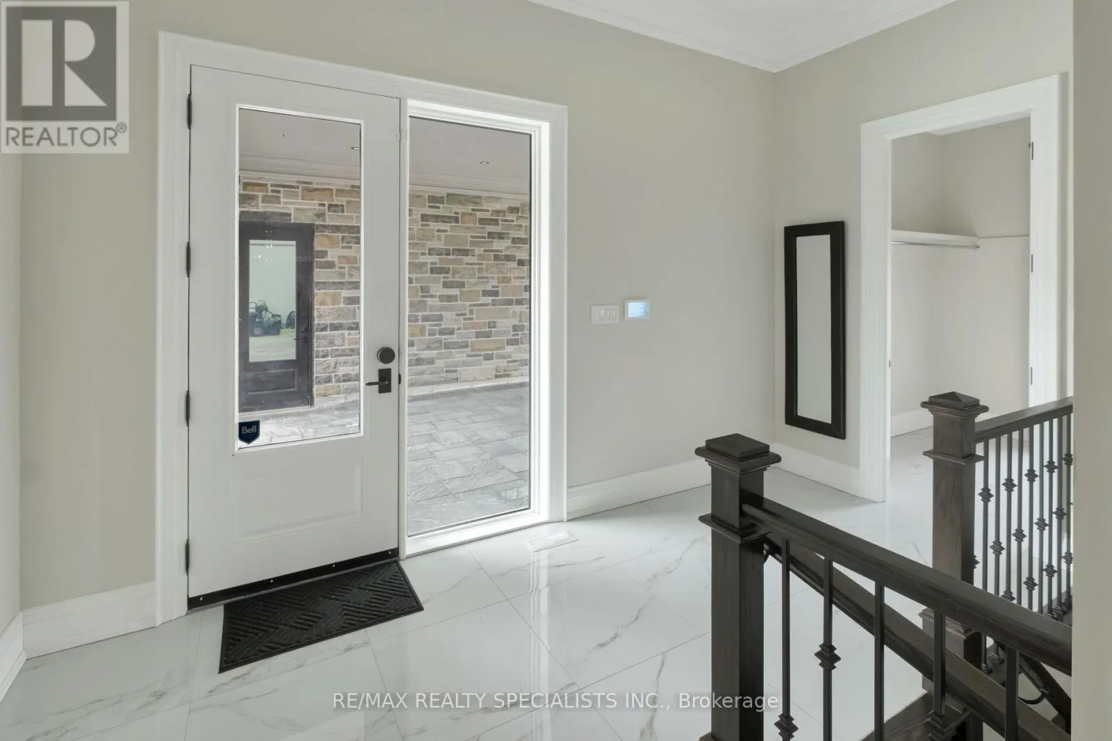 15 MULLOY COURT