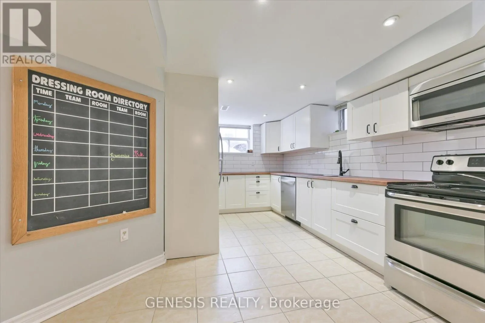 455 CALEDONIA ROAD
