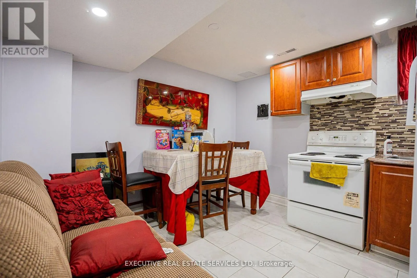27 SAVITA ROAD