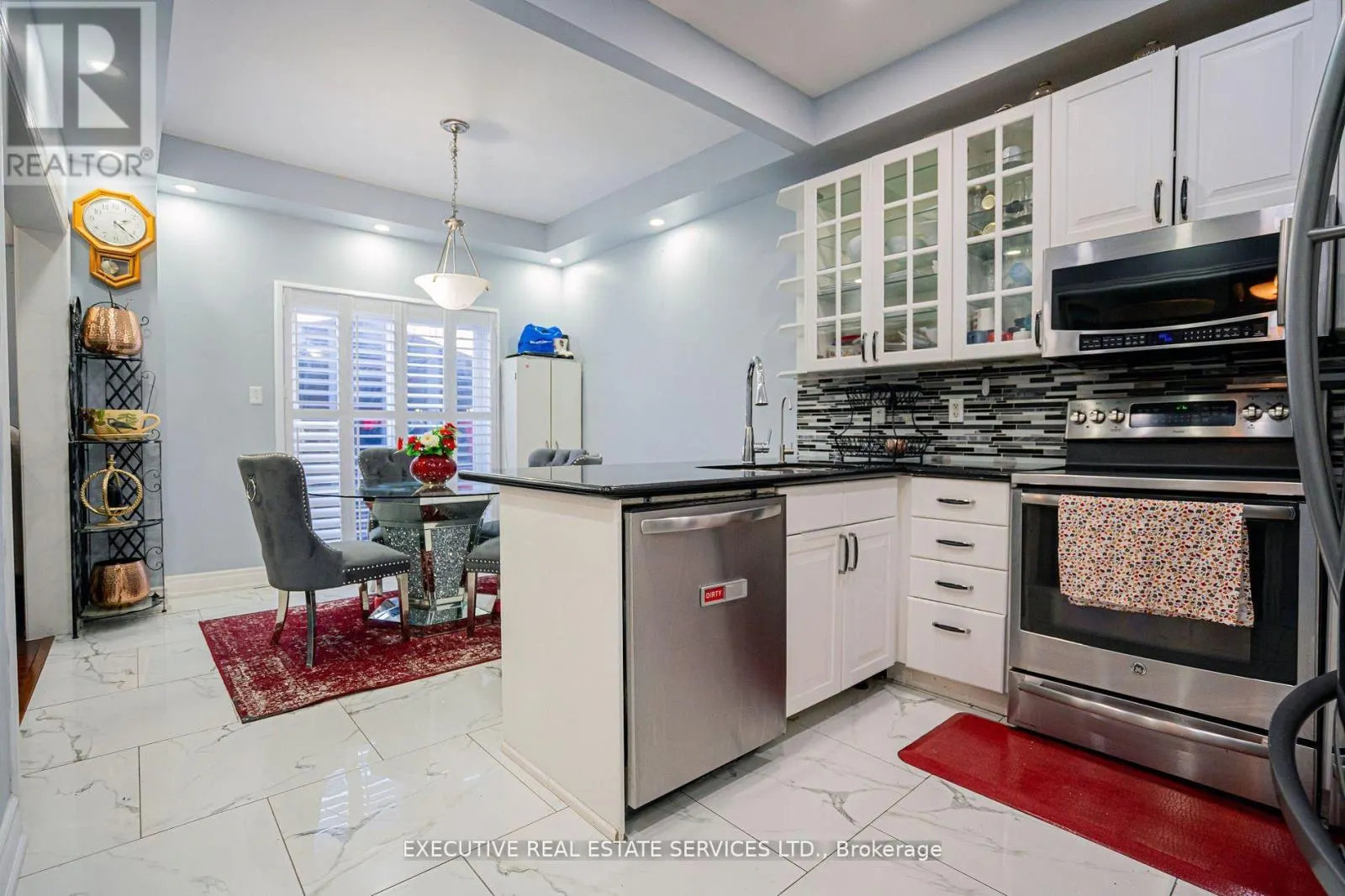 27 SAVITA ROAD