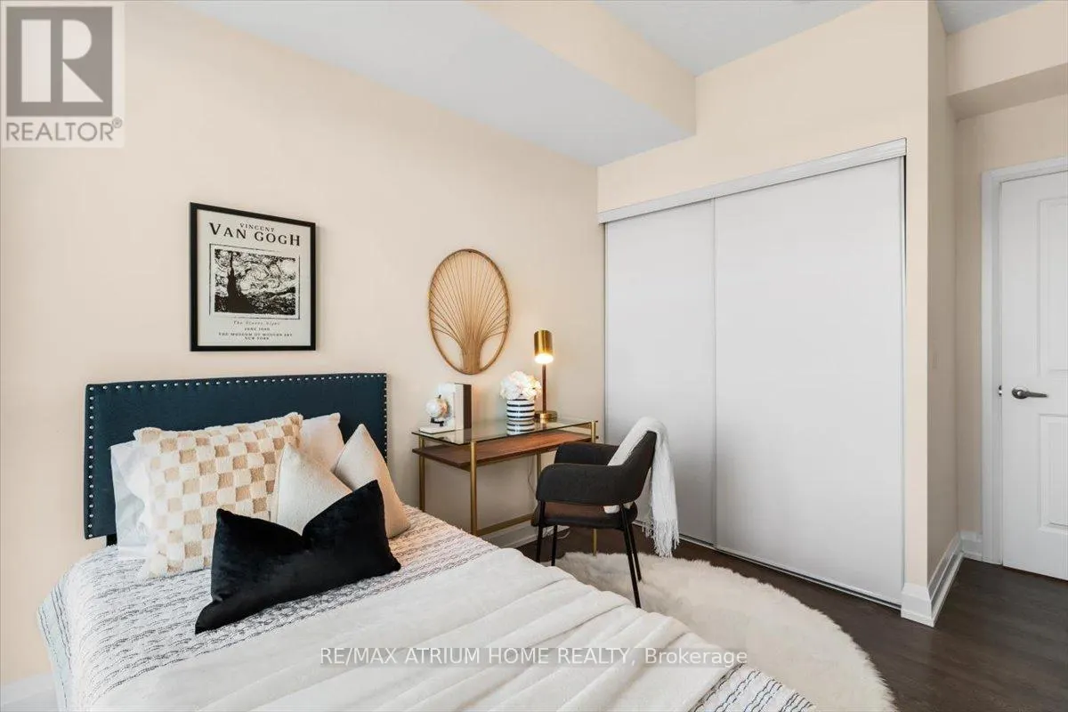 1111 - 65 SPEERS ROAD