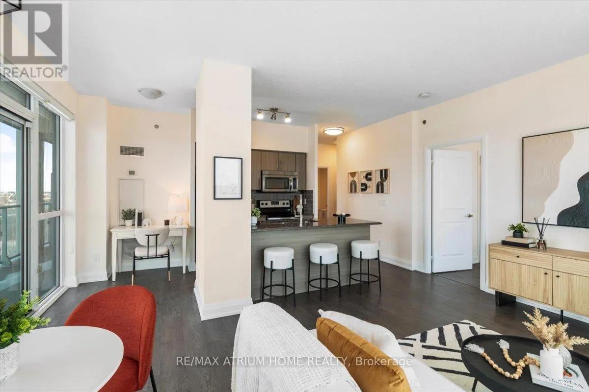1111 - 65 SPEERS ROAD