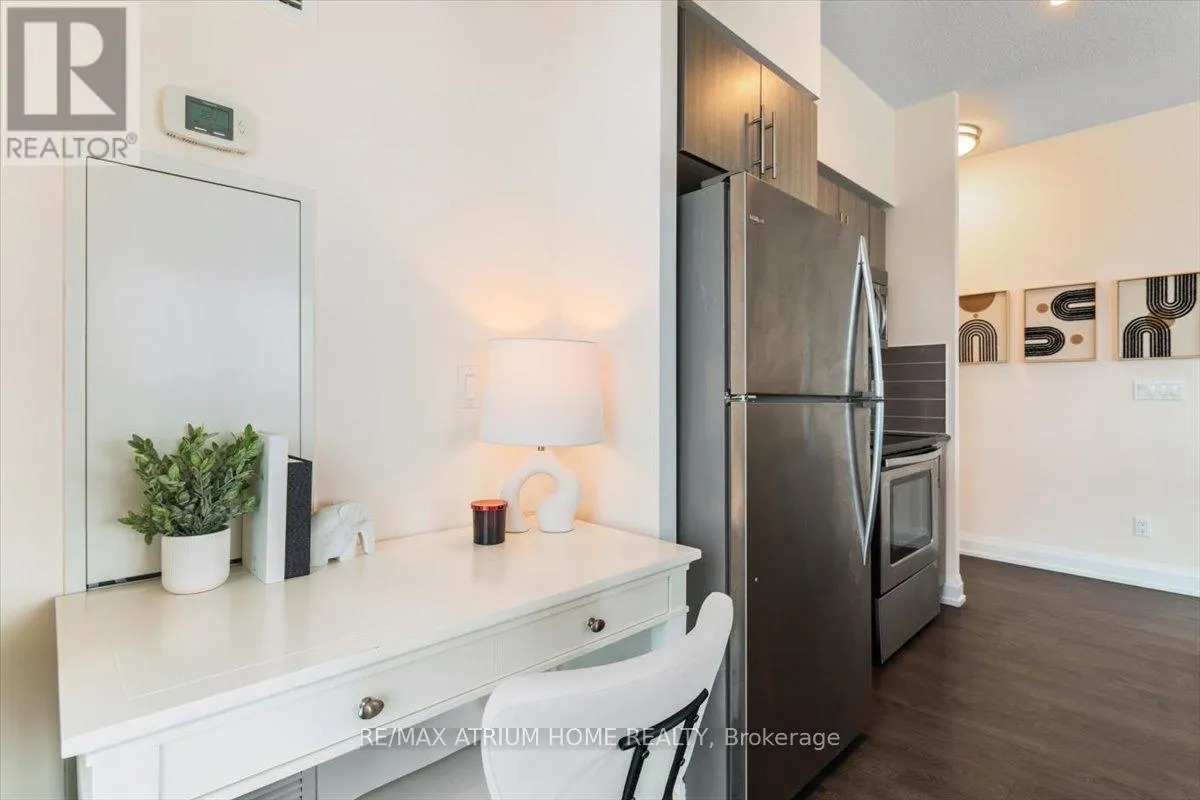 1111 - 65 SPEERS ROAD