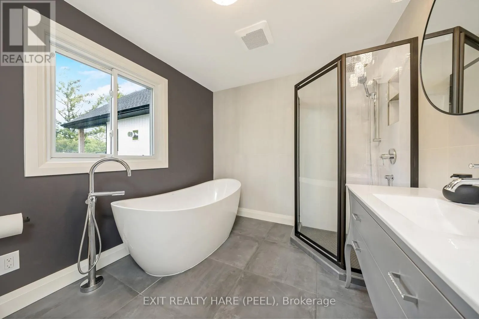 37 FAGAN DRIVE
