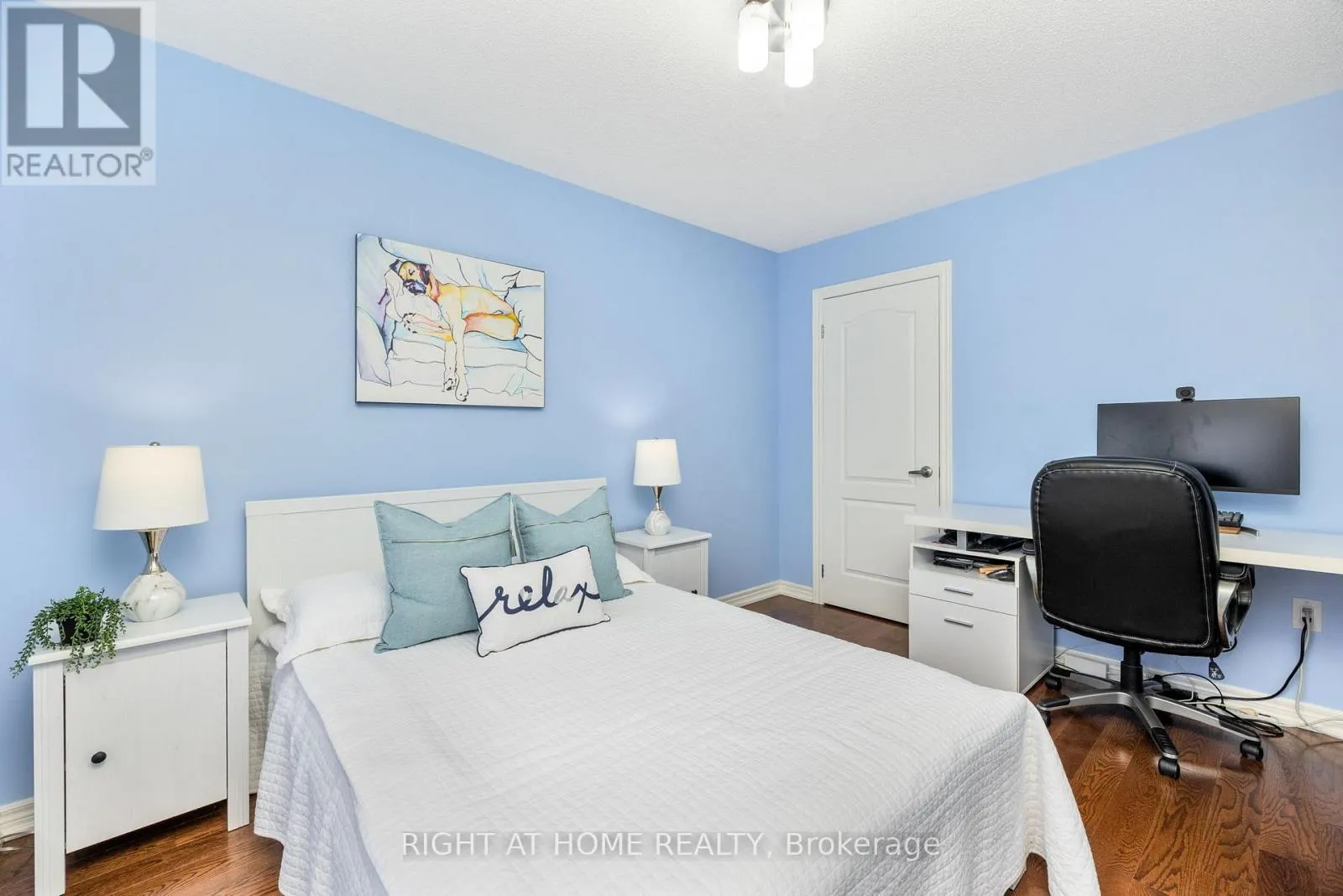557 SETTLERS ROAD W