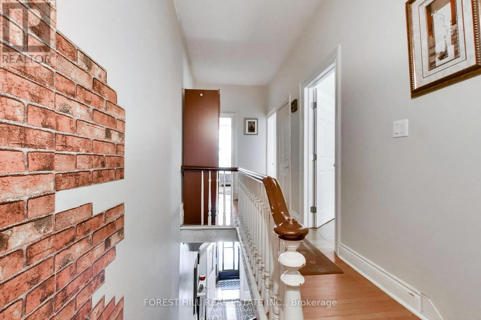 23 LANSDOWNE AVENUE