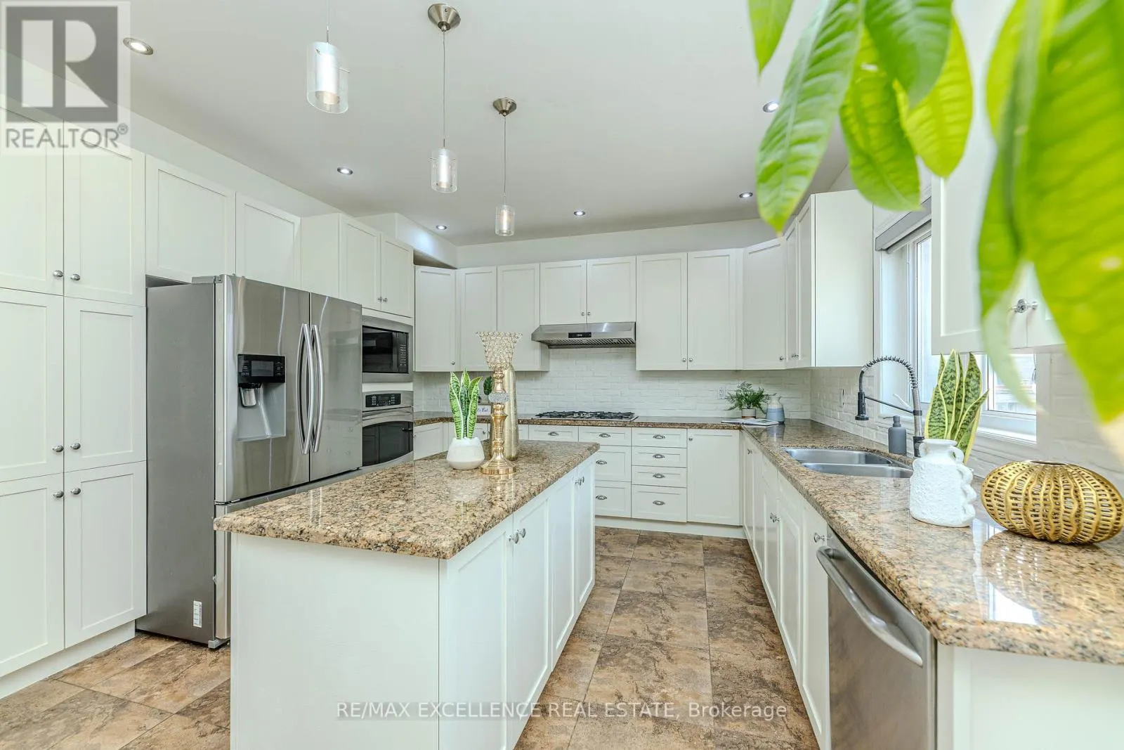 24 DELMONICO ROAD