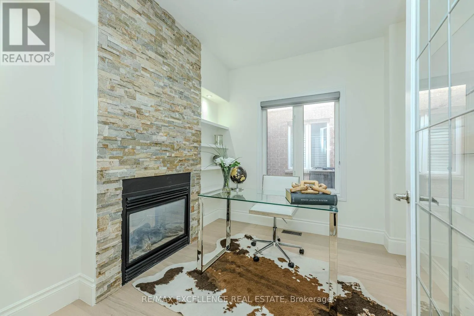 24 DELMONICO ROAD