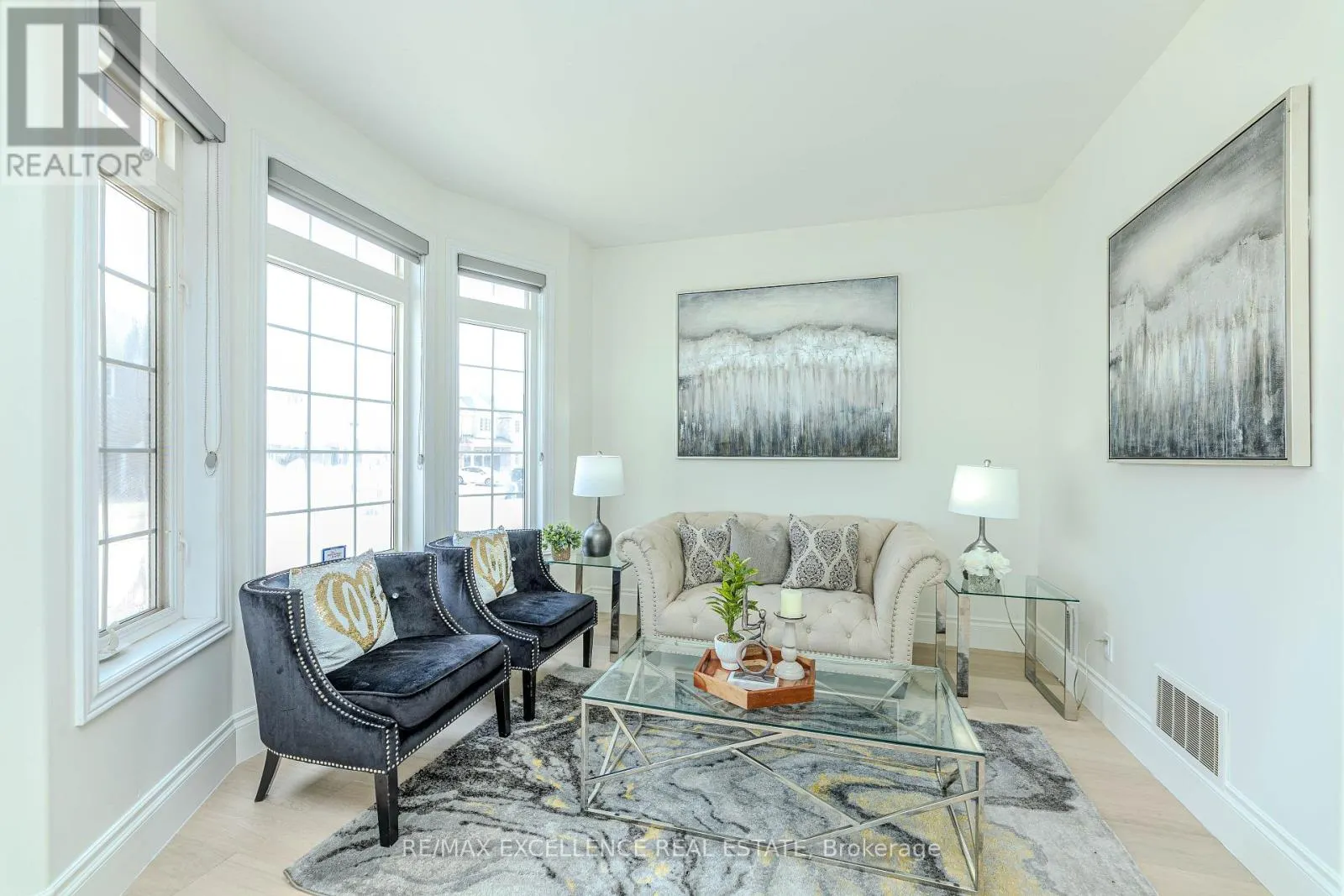 24 DELMONICO ROAD