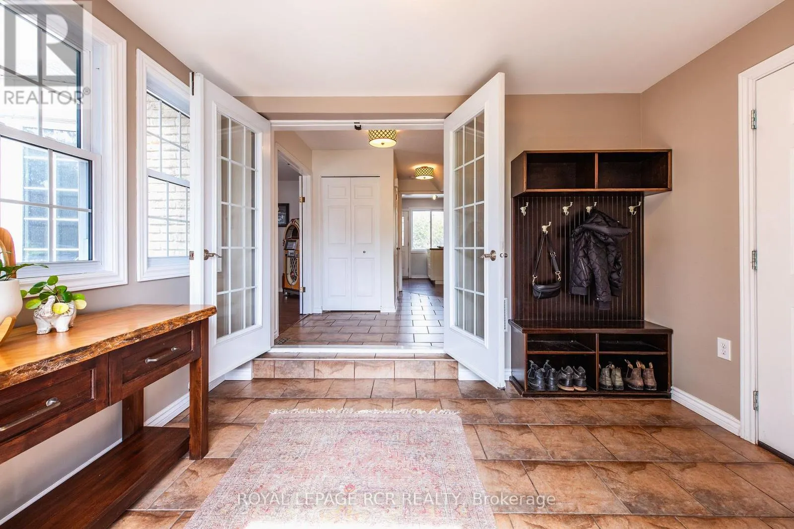 35 ELM AVENUE