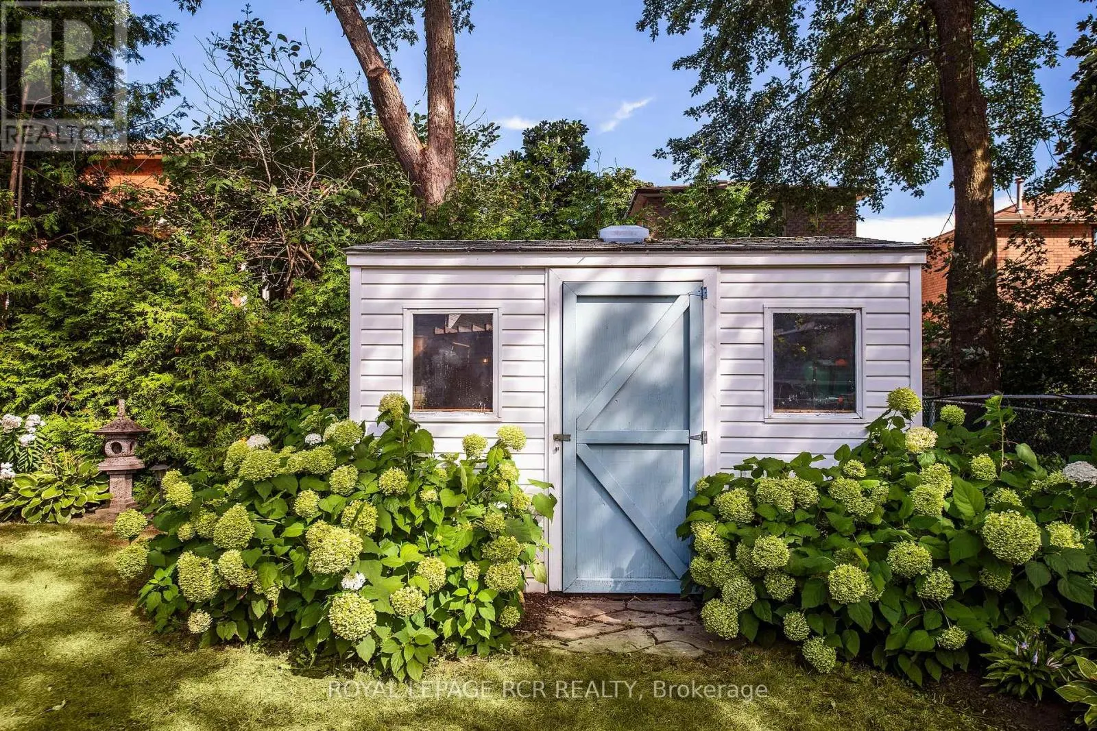 35 ELM AVENUE