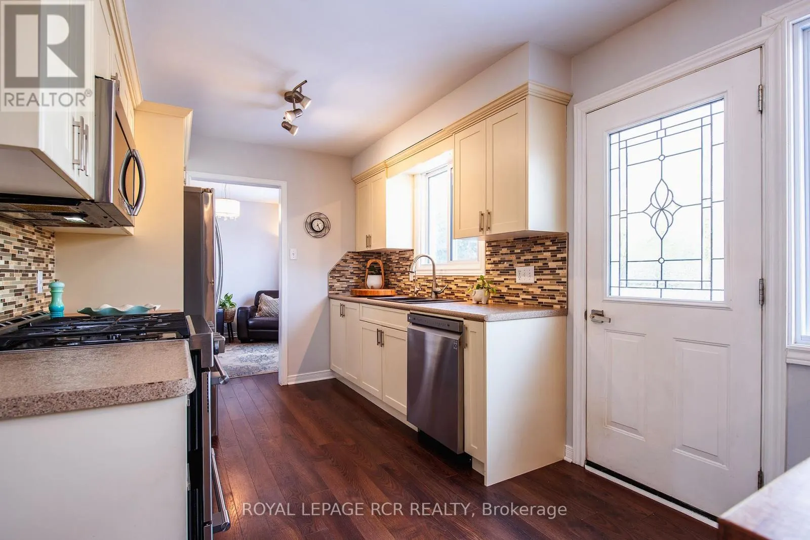 35 ELM AVENUE