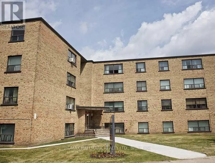 302 - 2 KINSDALE BOULEVARD