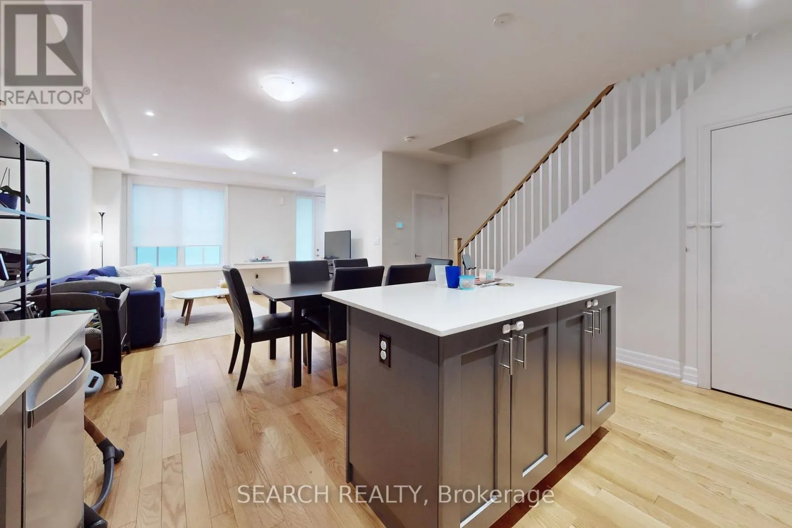 110 - 1180 CAWTHRA ROAD