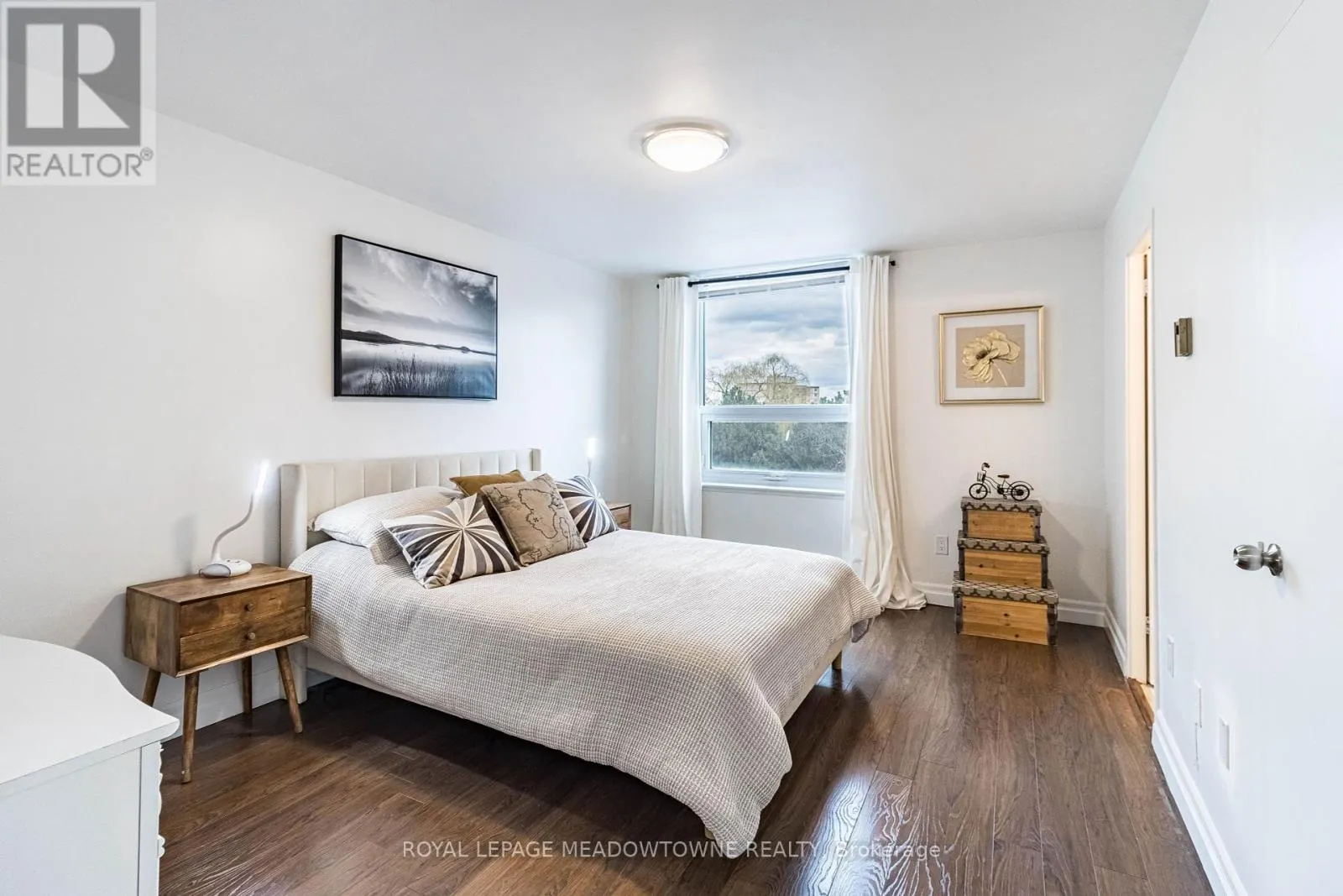 406 - 61 RICHVIEW ROAD