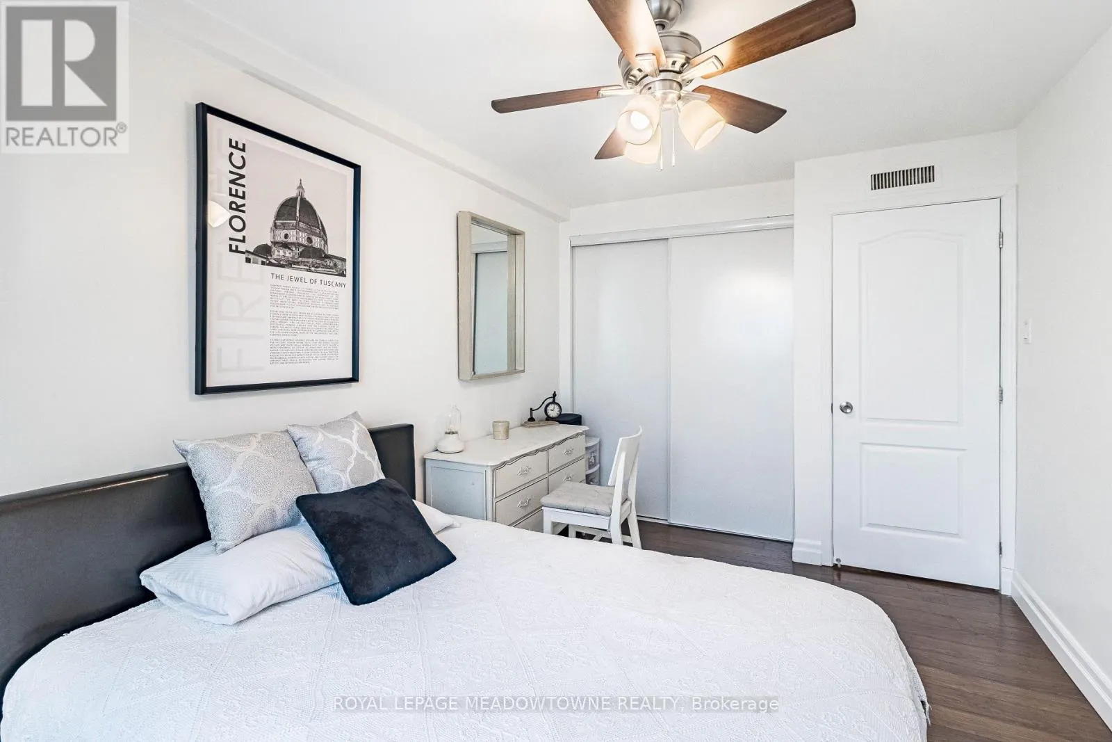406 - 61 RICHVIEW ROAD