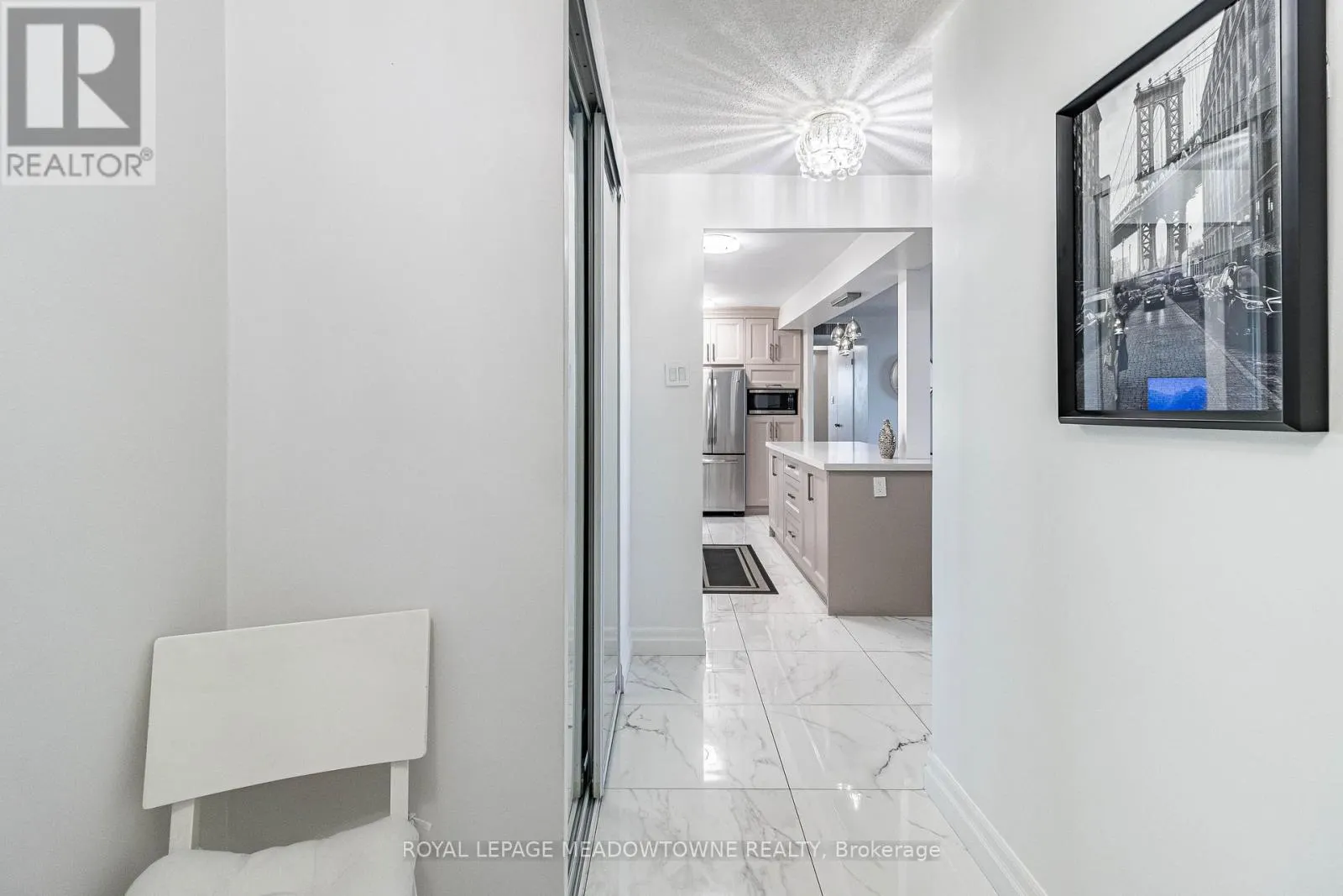 406 - 61 RICHVIEW ROAD